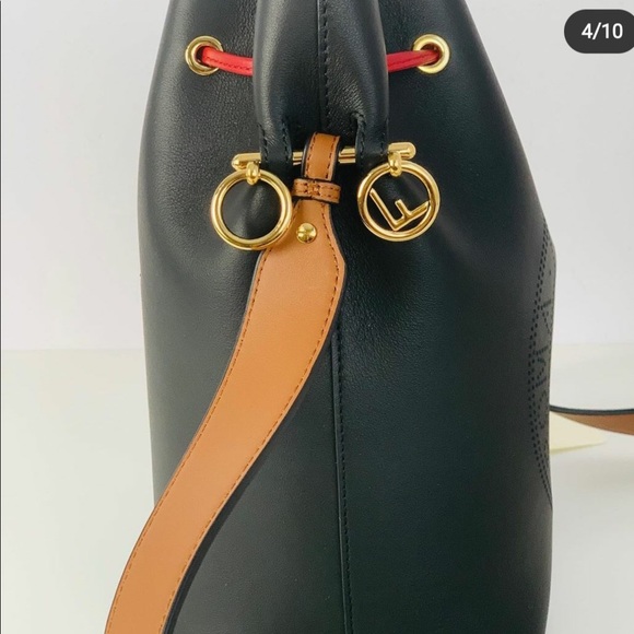 *SOLD* EUC Fendi Mon Tressor - Picture 7 of 11